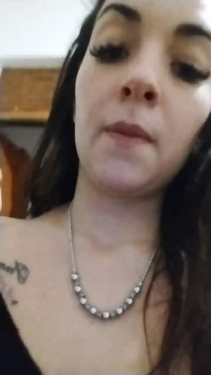 Melodimagaly2 – Cam4 Record Video – 2025-06-25 11:51:20