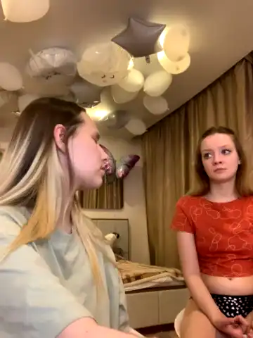 Radiants_two – Stripchat Record Video – 2026-03-23 14:01:18