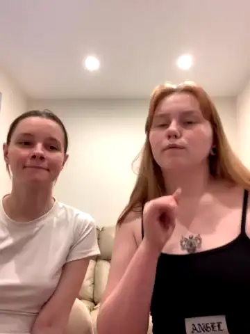 Radiants_two – Stripchat Record Video – 2026-02-02 05:56:14