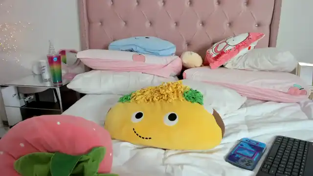 Cherrycute666 – Myfreecams Record Video – 2025-04-10 21:35:18