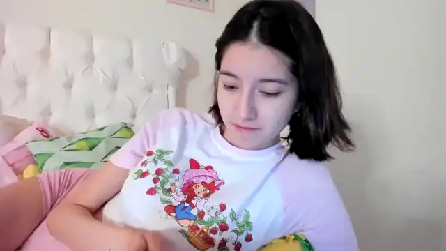 Cherrycute666 – Myfreecams Record Video – 2025-05-16 21:39:49