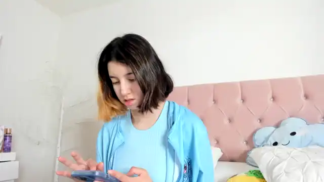 Cherrycute666 – Myfreecams Record Video – 2025-07-17 08:06:45