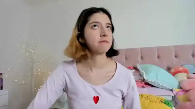 Cherrycute666 – Myfreecams Record Video – 2025-08-09 18:26:07