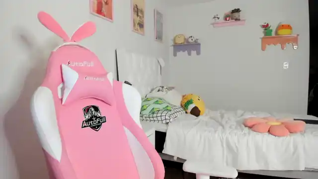 Cherrycute666 – Myfreecams Record Video – 2025-08-26 13:49:20