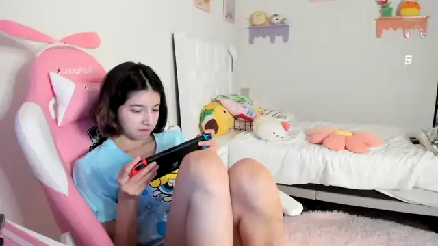 Cherrycute666 – Myfreecams Record Video – 2025-08-12 18:00:16
