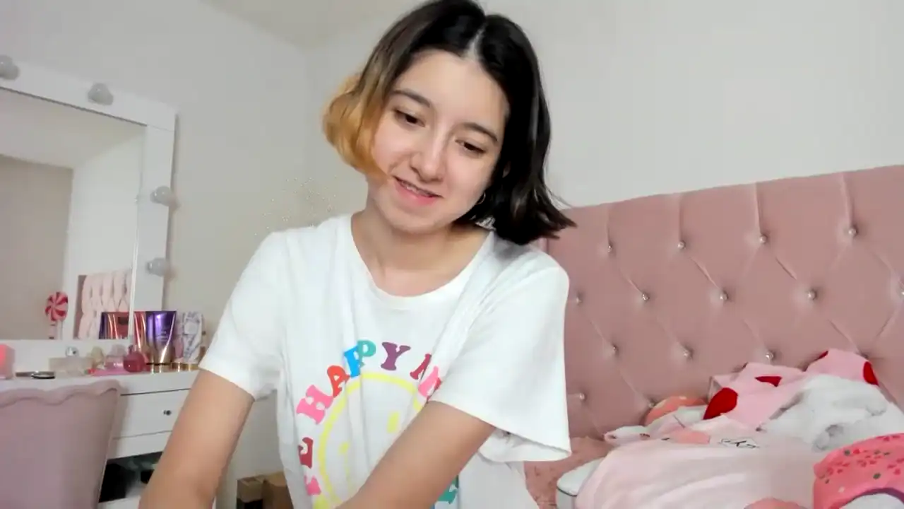 Cherrycute666 – Myfreecams Record Video – 2025-05-20 18:07:50