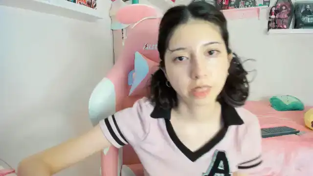 Cherrycute666 – Myfreecams Record Video – 2025-05-12 07:32:39