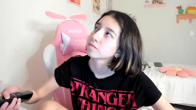 Cherrycute666 – Myfreecams Record Video – 2025-07-17 01:49:50