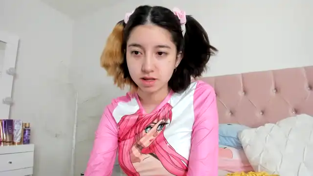 Cherrycute666 – Myfreecams Record Video – 2025-08-14 11:14:18