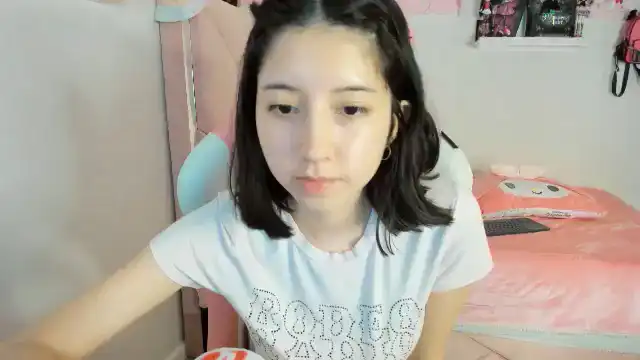 Cherrycute666 – Myfreecams Record Video – 2025-11-17 12:49:55