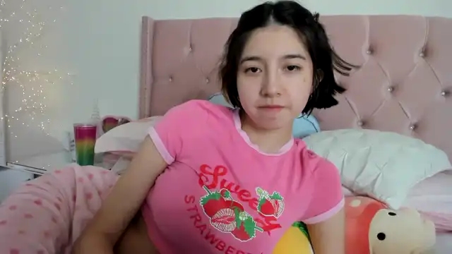 Cherrycute666 – Myfreecams Record Video – 2025-01-20 18:58:30
