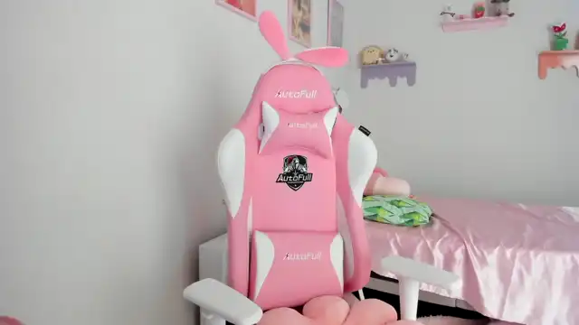 Cherrycute666 – Myfreecams Record Video – 2025-05-28 05:32:55