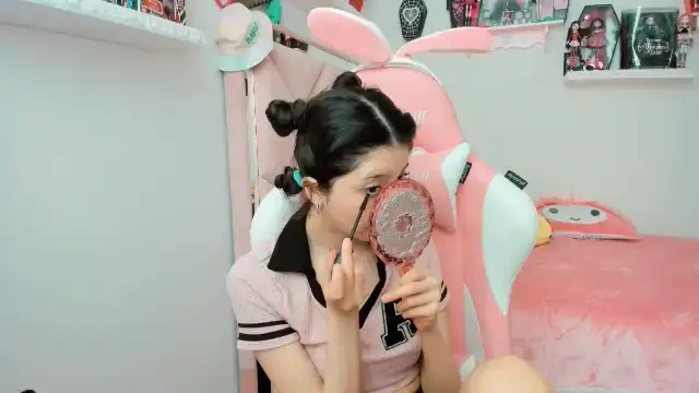Cherrycute666 – Myfreecams Record Video – 2025-05-12 03:27:11