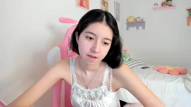 Cherrycute666 – Myfreecams Record Video – 2025-05-10 01:25:41