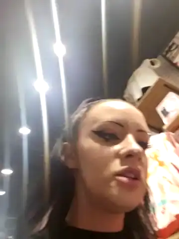 Evilyn – Stripchat Record Video – 2025-08-18 07:27:35