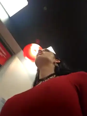 Evilyn – Stripchat Record Video – 2025-11-12 06:54:35