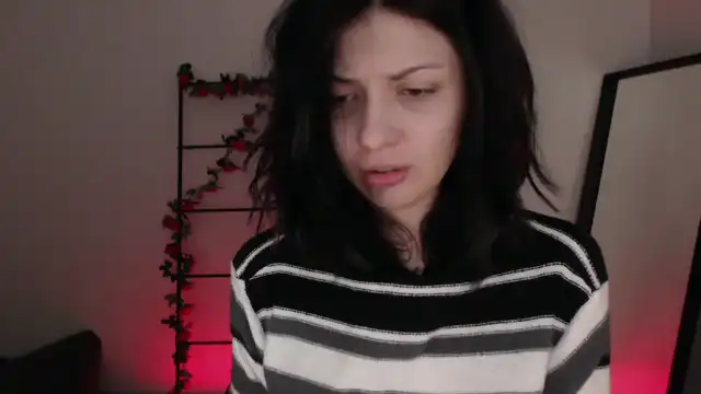 Roomtoavoid – Myfreecams Record Video – 2025-02-26 23:25:37