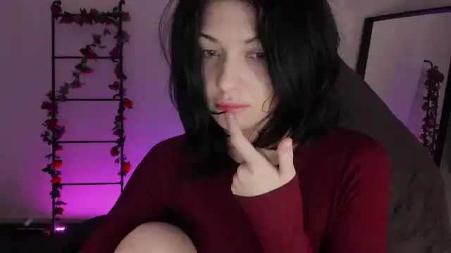 Roomtoavoid – Myfreecams Record Video – 2025-12-19 07:17:45