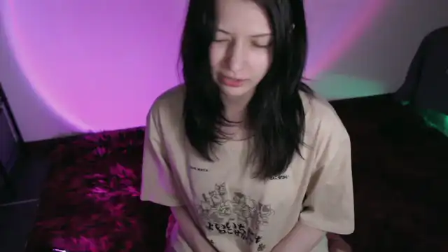 Roomtoavoid – Myfreecams Record Video – 2025-05-06 22:05:26